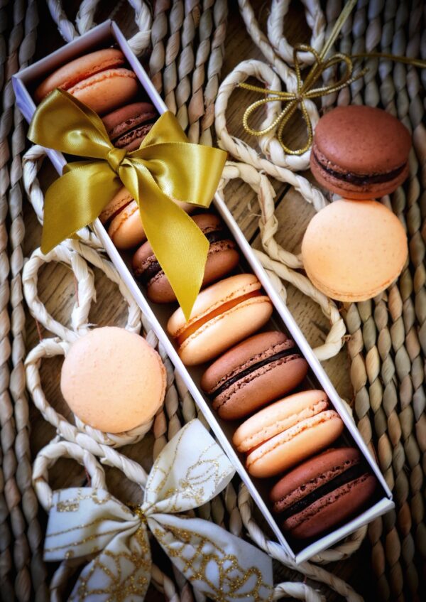 Coffret 8 Macarons - Edition Limitée des Fêtes de fin d'Année - RECONFORT